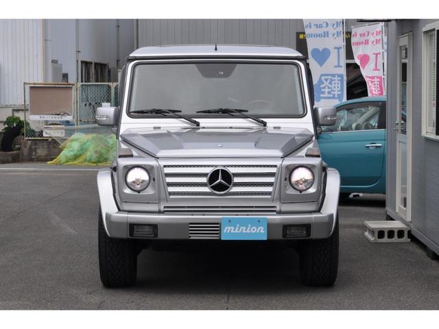 Ｇクラス Ｇ５００Ｌ　禁煙車／黒革／サンルーフ／左ハンドル／メモリーナビ／フルセグＴＶ／Ｂｌｕｅｔｏｏｔｈ／ＣＤ／ＤＶＤ／Ｂカメラ／ＥＴＣ／シートヒーター／前席メモリーシート／左右出しマフラー／黒純正ホイール／ＨＩＤライト（8枚目）