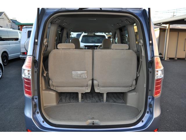 ノア X HDDナビ/フルセグTV/CD/DVD/バックカメラ/ドライブレコーダー/ETC/左側パワースライドドア/スマートキー/プッシュスタート/HIDヘッドライト/社外アルミホイール(25枚目)