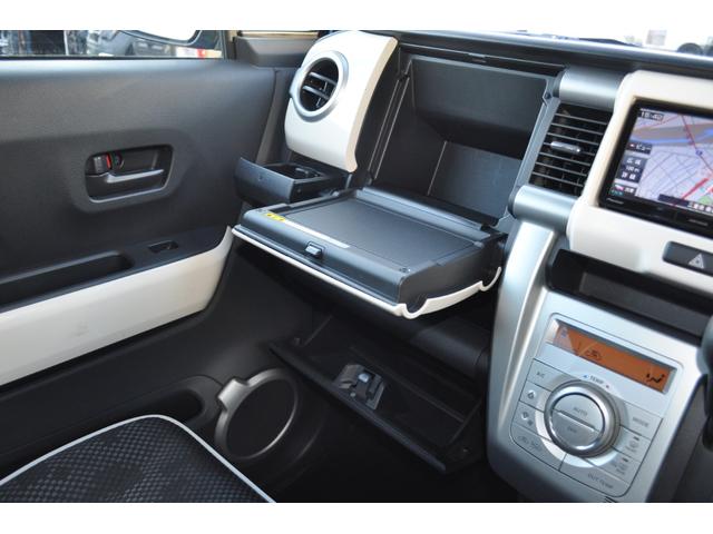 ハスラー G 禁煙車/ワンオーナー/SDナビ/フルセグTV/Bluetooth/CD/DVD/ドラレコ/運転席&助手席シートヒーター/スマートキー/プッシュスタート/衝突軽減ブレーキ/2024年タイヤ/整備記録簿(17枚目)