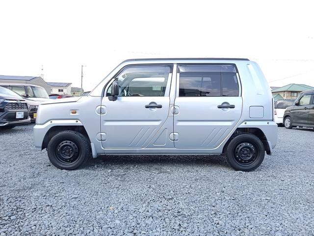 ネイキッド Ｆスターエディション　／１０周年記念　１１／２３まで／キーレス／ドラレコ／禁煙車／記録簿／ＷエアＢ／ベンチシート／ドアバイザー（12枚目）