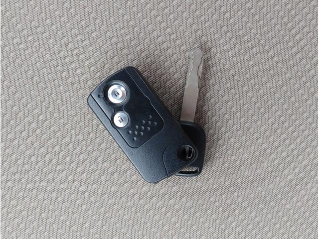 ライフ G /SDナビ/TV/バックカメラ/Sキー/イモビ/禁煙車/WエアB/ABS/ベンチシート/PVガラス(10枚目)