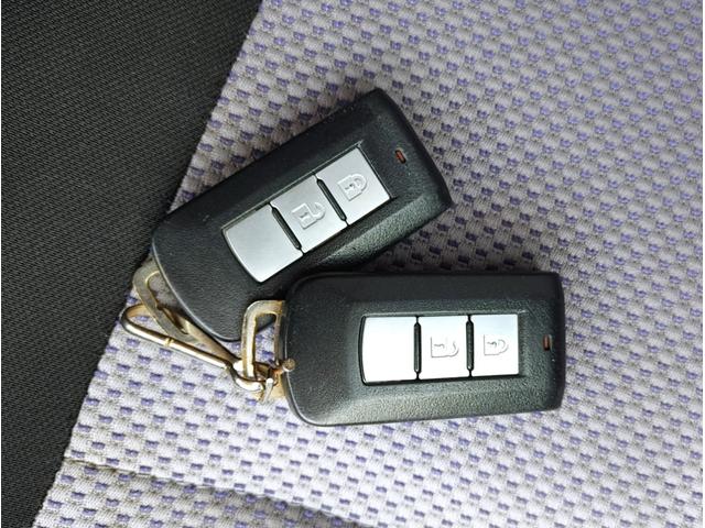 デイズ ライダー　ハイウェイスター　Ｘ　／ＳＤナビ／ＴＶ／アラウンドＭ／Ｓキー／ＥＴＣ／禁煙車／フルエアロ／ＨＩＤ／デイライト／１５ＡＷ／オートＡＣ／Ｉストップ／ＰＶガラス／（11枚目）