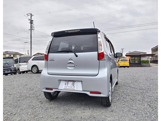 eKカスタム G /SDナビ/TV/Bカメラ/Sキー/Iストップ/禁煙車/WエアB/ABS/オートAC/フルエアロ/HID/フォグ/14AW/Iストップ/(16枚目)