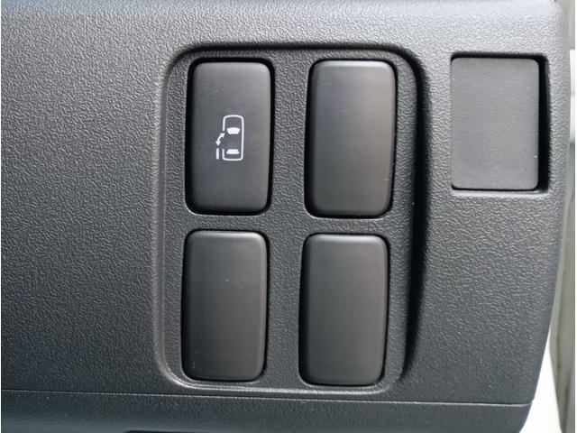 タント カスタムＸ　／ＳＤナビ／ＴＶ／Ｂカメラ／電動スライドドア／Ｓキー／エアロ／ＨＩＤ／オートＡＣ／フォグ／１４ＡＷ／ベンチシート／ＰＶガラス／ドアバイザー／（10枚目）