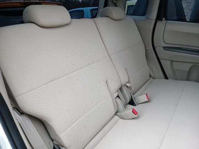 ステラ ＬＳ　／ＳＤナビ／ＴＶ／Ｂカメラ／キーレス／追加メーター／ＥＴＣ／禁煙車／ＷエアＢ／ＡＢＳ／ＨＩＤ／１４ＡＷ／ベンチシート／ＰＶガラス／（8枚目）