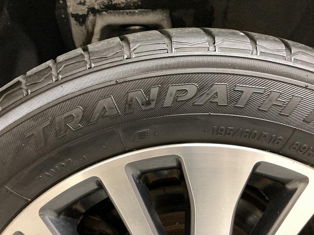 16インチ ホイール 5本スポーク タイヤ付きセレナC27純正（楽天