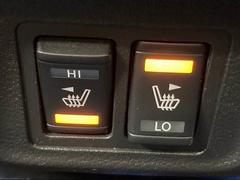 【両側電動スライドドア】運転席よりボタン一つで開閉可能なスライドドアです。雨の日のお迎えの時など役立ちますね。 7