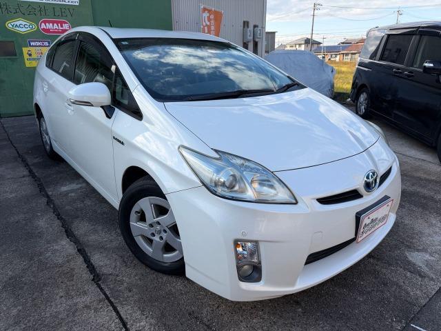 プリウス S アイドリングストップ搭載 Bモニタ- フルセグ地デジ インテリキー デュアルエアバック エアB イモビライザー ナビTV AUTOエアコン 横スベリ防止 衝突安全ボディ ETC装備 ABS(36枚目)