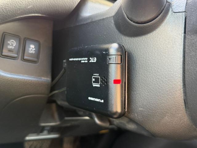 セレナ ハイウェイスター　Ｖセレクション＋セーフティ　ＳＨＶ　タイヤ新品　盗難防止システム　エコモード　衝突安全ボディ　インテリキー　Ｗエアコン　ＬＥＤヘッドランプ　オートクルーズコントロール　３列シート　フルフラットシート　ナビＴＶ　ＥＴＣ　パワーウィンドウ（31枚目）