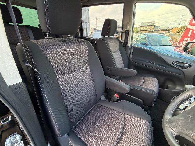 セレナ ハイウェイスター　Ｖセレクション＋セーフティ　ＳＨＶ　タイヤ新品　Ｂｌｕｅｔｏｏｔｈオーディオ　盗難防止システム　衝突安全ボディ　インテリキー　Ｗエアコン　ＬＥＤヘッドランプ　オートクルーズコントロール　３列シート　フルフラットシート　ナビＴＶ（7枚目）