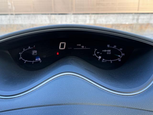 セレナ ハイウェイスター　Ｖセレクション＋セーフティ　ＳＨＶ　タイヤ新品　Ｂｌｕｅｔｏｏｔｈオーディオ　盗難防止システム　衝突安全ボディ　インテリキー　Ｗエアコン　ＬＥＤヘッドランプ　オートクルーズコントロール　３列シート　フルフラットシート　ナビＴＶ（14枚目）