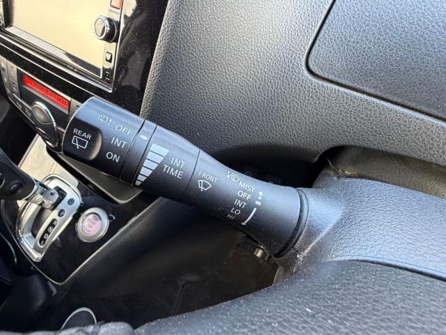 セレナ ハイウェイスター　Ｖセレクション＋セーフティ　ＳＨＶ　タイヤ新品　Ｂｌｕｅｔｏｏｔｈオーディオ　盗難防止システム　衝突安全ボディ　インテリキー　Ｗエアコン　ＬＥＤヘッドランプ　オートクルーズコントロール　３列シート　フルフラットシート　ナビＴＶ（17枚目）