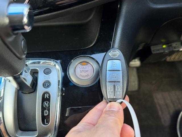 セレナ ハイウェイスター　Ｖセレクション＋セーフティ　ＳＨＶ　タイヤ新品　Ｂｌｕｅｔｏｏｔｈオーディオ　盗難防止システム　衝突安全ボディ　インテリキー　Ｗエアコン　ＬＥＤヘッドランプ　オートクルーズコントロール　３列シート　フルフラットシート　ナビＴＶ（18枚目）