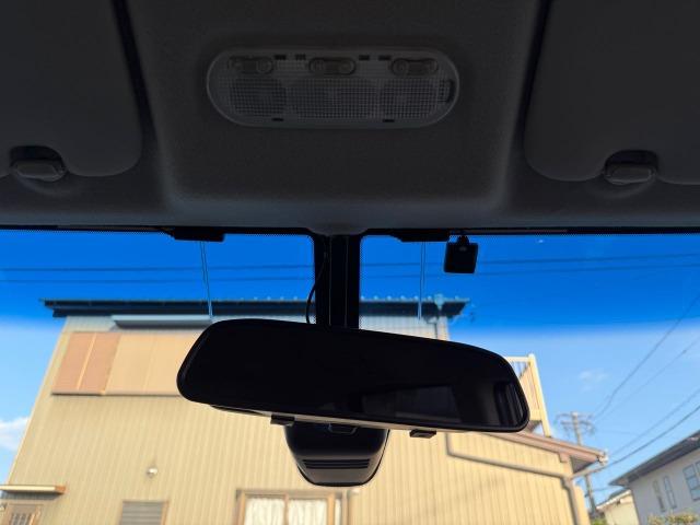 セレナ ハイウェイスター　Ｖセレクション＋セーフティ　ＳＨＶ　タイヤ新品　Ｂｌｕｅｔｏｏｔｈオーディオ　盗難防止システム　衝突安全ボディ　インテリキー　Ｗエアコン　ＬＥＤヘッドランプ　オートクルーズコントロール　３列シート　フルフラットシート　ナビＴＶ（27枚目）