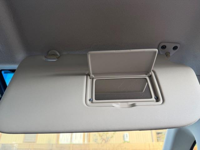 セレナ ハイウェイスター　Ｖセレクション＋セーフティ　ＳＨＶ　タイヤ新品　Ｂｌｕｅｔｏｏｔｈオーディオ　盗難防止システム　衝突安全ボディ　インテリキー　Ｗエアコン　ＬＥＤヘッドランプ　オートクルーズコントロール　３列シート　フルフラットシート　ナビＴＶ（28枚目）