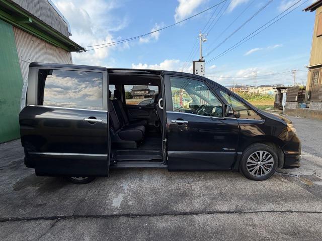 セレナ ハイウェイスター　Ｖセレクション＋セーフティ　ＳＨＶ　タイヤ新品　Ｂｌｕｅｔｏｏｔｈオーディオ　盗難防止システム　衝突安全ボディ　インテリキー　Ｗエアコン　ＬＥＤヘッドランプ　オートクルーズコントロール　３列シート　フルフラットシート　ナビＴＶ（37枚目）