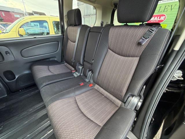 セレナ ハイウェイスター S-ハイブリッド 衝突軽減B アイドリングSTOP スマートエントリー 地デジテレビ Wエアコン 衝突安全ボディ 寒冷地仕様 3列シート フルフラットシート オートクルーズ セキュリティ ウォークスルー Bカメラ(11枚目)