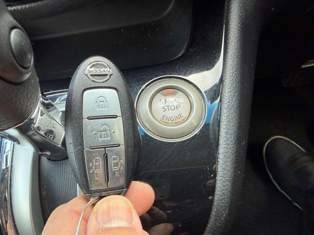 セレナ ハイウェイスター S-ハイブリッド 衝突軽減B アイドリングSTOP スマートエントリー 地デジテレビ Wエアコン 衝突安全ボディ 寒冷地仕様 3列シート フルフラットシート オートクルーズ セキュリティ ウォークスルー Bカメラ(19枚目)