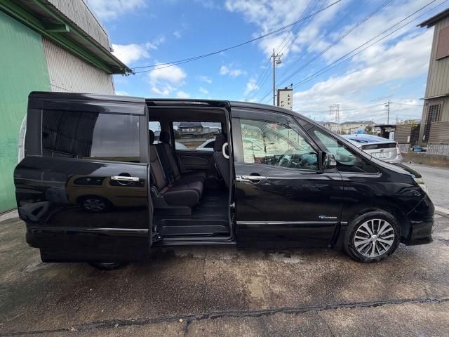 セレナ ハイウェイスター S-ハイブリッド 衝突軽減B アイドリングSTOP スマートエントリー 地デジテレビ Wエアコン 衝突安全ボディ 寒冷地仕様 3列シート フルフラットシート オートクルーズ セキュリティ ウォークスルー Bカメラ(37枚目)