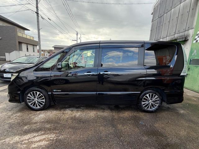 セレナ ハイウェイスター S-ハイブリッド 衝突軽減B アイドリングSTOP スマートエントリー 地デジテレビ Wエアコン 衝突安全ボディ 寒冷地仕様 3列シート フルフラットシート オートクルーズ セキュリティ ウォークスルー Bカメラ(42枚目)