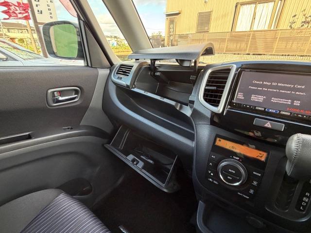 ソリオバンディット ベースグレード　インテリキー　ＥＴＣ搭載　キーレス　メモリーナビ　サイドエアバッグ　エアバック　ナビ＆ＴＶ　盗難防止機能　ＡＡＣ　パワーステアリング　パワーウィンドウ　ＡＢＳ　衝突安全ボディ　地上デジタル（18枚目）