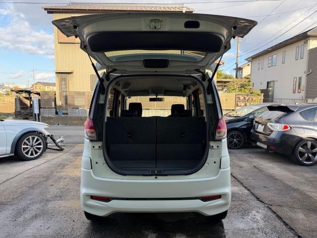 ソリオバンディット ベースグレード　インテリキー　ＥＴＣ搭載　キーレス　メモリーナビ　サイドエアバッグ　エアバック　ナビ＆ＴＶ　盗難防止機能　ＡＡＣ　パワーステアリング　パワーウィンドウ　ＡＢＳ　衝突安全ボディ　地上デジタル（34枚目）