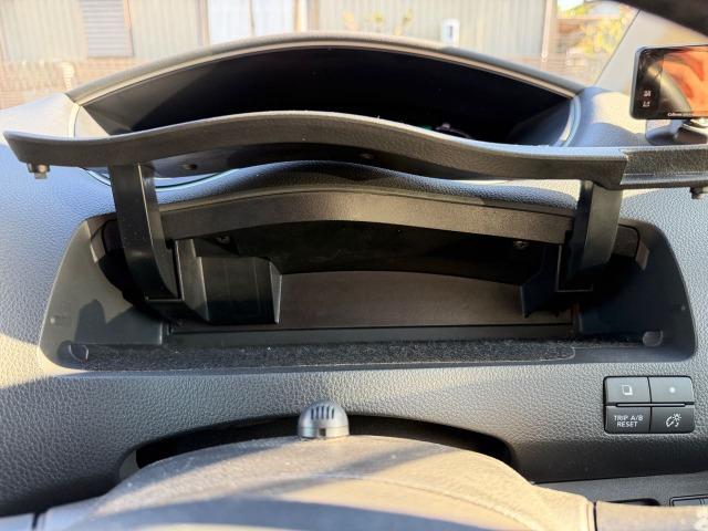 セレナ ライダーＳ－ハイブリッドアドバンスドセーフティパック　オートクルーズコントロール　メモリーナビ　３列シート　全周囲カメラ　フルセグ　ＥＴＣ　スマートキー　バックカメラ　アイドリングストップ　前後ソナー　衝突被害軽減装置　Ｂｌｕｅｔｏｏｔｈ対応　Ｗエアコン（27枚目）