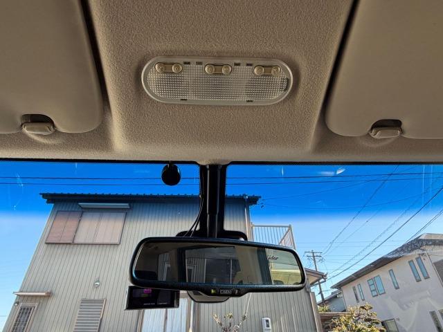 セレナ ライダーＳ－ハイブリッドアドバンスドセーフティパック　オートクルーズコントロール　メモリーナビ　３列シート　全周囲カメラ　フルセグ　ＥＴＣ　スマートキー　バックカメラ　アイドリングストップ　前後ソナー　衝突被害軽減装置　Ｂｌｕｅｔｏｏｔｈ対応　Ｗエアコン（32枚目）