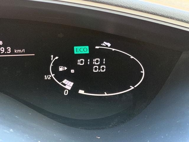 セレナ ハイウェイスター S-ハイブリッド アイドリングSTOP スマートエントリー 地デジテレビ Wエアコン 衝突安全ボディ 寒冷地仕様 3列シート フルフラットシート オートクルーズ セキュリティ ウォークスルー Bカメラ ETC メモナビ(16枚目)