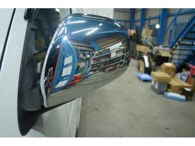 ハイエースバン ロングスーパーGL Bluetooth対応ナビ/バックモニター/ETC/両側パワースライドドア/スマートキー/4WD車/LEDヘッドライト/荷室ベットキッド/フルセグTV/オートライト/リアクーラー&ヒーター/1年保証付(24枚目)