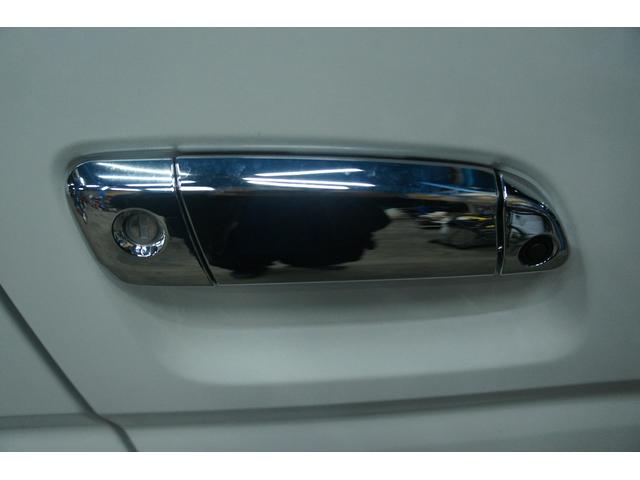 ハイエースバン ロングスーパーGL Bluetooth対応ナビ/バックモニター/ETC/両側パワースライドドア/スマートキー/4WD車/LEDヘッドライト/荷室ベットキッド/フルセグTV/オートライト/リアクーラー&ヒーター/1年保証付(26枚目)