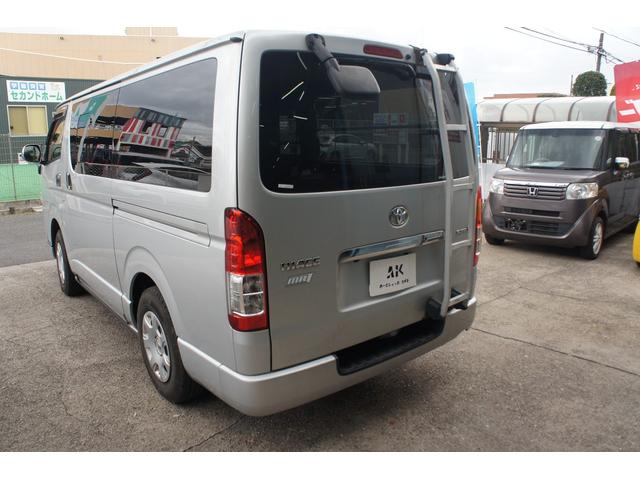 ハイエースバン ロングスーパーGLマルチロールトランスポータタイプII Bluetooth対応ナビ/バックモニター/ETC/フルセグTV/AC100V電源/前ドライブレコーダー/リアラダー/リアクーラー&リアヒーター/キーレス/OBDチェック済(20枚目)
