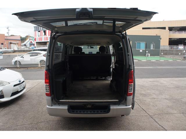 ハイエースバン ロングスーパーGLマルチロールトランスポータタイプII Bluetooth対応ナビ/バックモニター/ETC/フルセグTV/AC100V電源/前ドライブレコーダー/リアラダー/リアクーラー&リアヒーター/キーレス/OBDチェック済(26枚目)