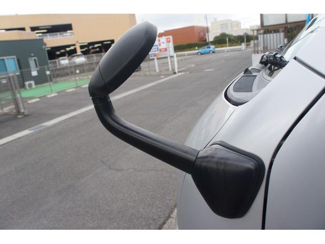 ハイエースバン ロングスーパーGLマルチロールトランスポータタイプII Bluetooth対応ナビ/バックモニター/ETC/フルセグTV/AC100V電源/前ドライブレコーダー/リアラダー/リアクーラー&リアヒーター/キーレス/OBDチェック済(38枚目)