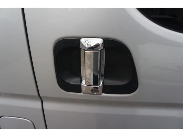 ハイエースバン ロングスーパーGLマルチロールトランスポータタイプII Bluetooth対応ナビ/バックモニター/ETC/フルセグTV/AC100V電源/前ドライブレコーダー/リアラダー/リアクーラー&リアヒーター/キーレス/OBDチェック済(41枚目)