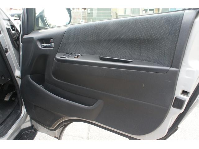 ハイエースバン ロングスーパーGLマルチロールトランスポータタイプII Bluetooth対応ナビ/バックモニター/ETC/フルセグTV/AC100V電源/前ドライブレコーダー/リアラダー/リアクーラー&リアヒーター/キーレス/OBDチェック済(47枚目)