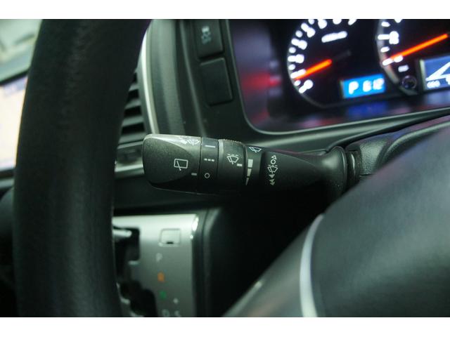 ハイエースワゴン グランドキャビン Bluetooth対応ナビ/ビルトインETC/バックモニター/TV/パワースライドドア/トヨタセーフティセンス/車線逸脱警報/オートハイビーム/AC100V/スマートキー/OBDチェック済/1年保証付(15枚目)