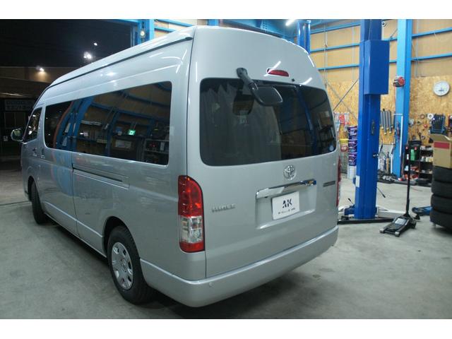 ハイエースワゴン グランドキャビン Bluetooth対応ナビ/ビルトインETC/バックモニター/TV/パワースライドドア/トヨタセーフティセンス/車線逸脱警報/オートハイビーム/AC100V/スマートキー/OBDチェック済/1年保証付(24枚目)