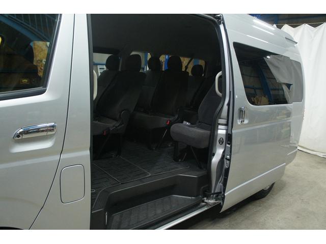 ハイエースワゴン グランドキャビン Bluetooth対応ナビ/ビルトインETC/バックモニター/TV/パワースライドドア/トヨタセーフティセンス/車線逸脱警報/オートハイビーム/AC100V/スマートキー/OBDチェック済/1年保証付(38枚目)