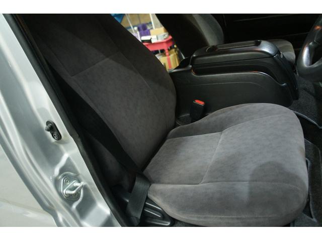 ハイエースワゴン グランドキャビン Bluetooth対応ナビ/ビルトインETC/バックモニター/TV/パワースライドドア/トヨタセーフティセンス/車線逸脱警報/オートハイビーム/AC100V/スマートキー/OBDチェック済/1年保証付(39枚目)