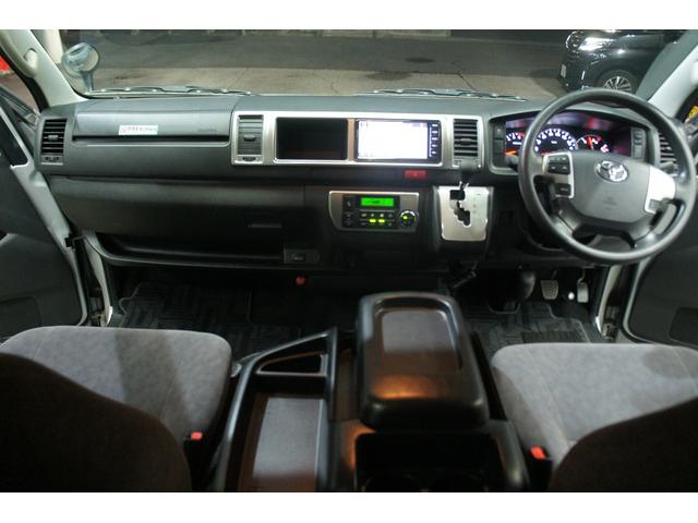 ハイエースワゴン グランドキャビン Bluetooth対応ナビ/ビルトインETC/バックモニター/TV/パワースライドドア/トヨタセーフティセンス/車線逸脱警報/オートハイビーム/AC100V/スマートキー/OBDチェック済/1年保証付(49枚目)