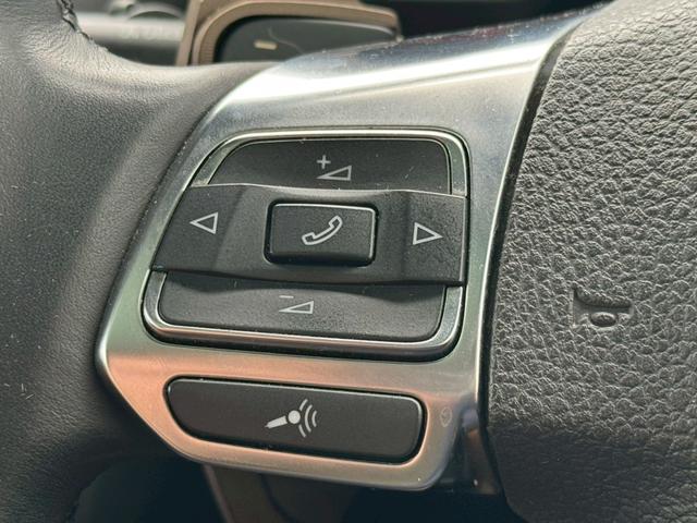 シロッコ ２．０ＴＳＩ　Ｒルックバンパー　ＦＯＸ４本出しスポーツマフラー　キャメルレザーシート　サンルーフ　社外足回りローダウン　シートヒーター　１７インチＡＷ　Ｂカメラ　パドルシフト　整備記録簿（24枚目）