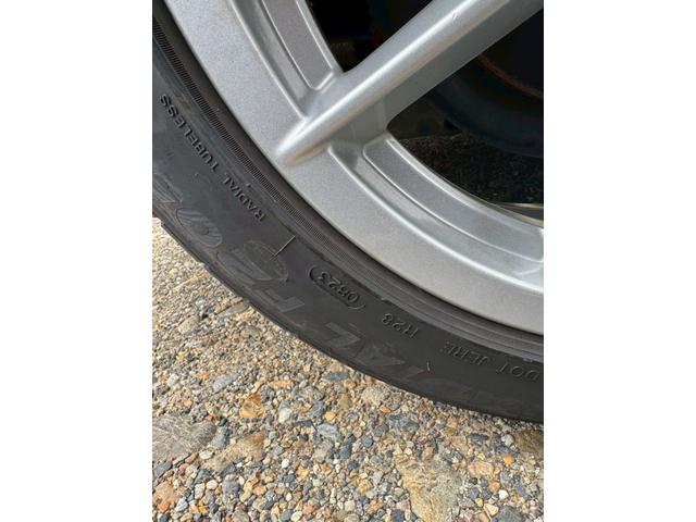 シロッコ ２．０ＴＳＩ　Ｒルックバンパー　ＦＯＸ４本出しスポーツマフラー　キャメルレザーシート　サンルーフ　社外足回りローダウン　シートヒーター　１７インチＡＷ　Ｂカメラ　パドルシフト　整備記録簿（33枚目）