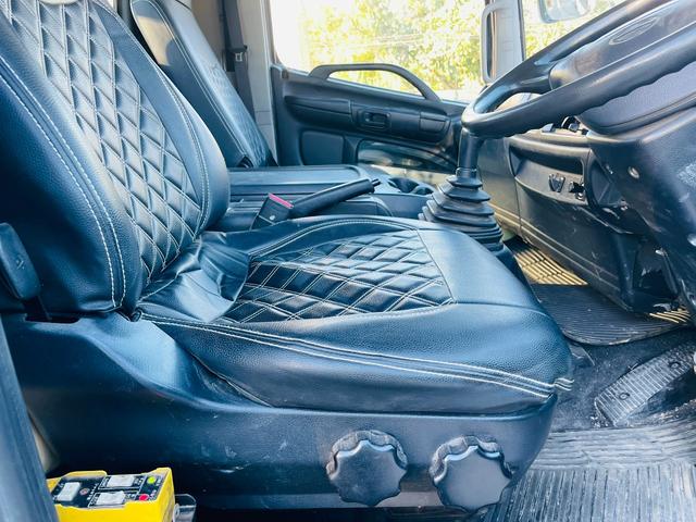 ヒノレンジャー 　新明和製アームロール　ＣＣＡ４４－１０　コンテナ専用車　ツインホイスト　３，７００ｋｇ　　４トン　４ｔ　　日野　レンジャー　アームロール　ツインホイスト　３．７ｔ（20枚目）