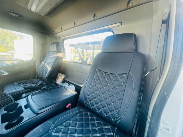 ヒノレンジャー 　新明和製アームロール　ＣＣＡ４４－１０　コンテナ専用車　ツインホイスト　３，７００ｋｇ　　４トン　４ｔ　　日野　レンジャー　アームロール　ツインホイスト　３．７ｔ（28枚目）