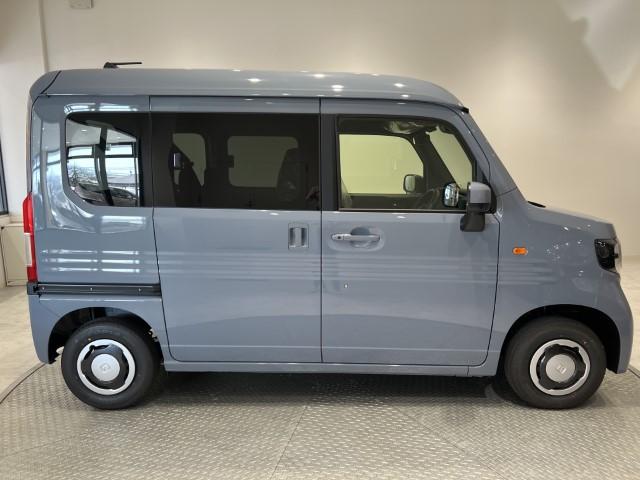 Ｎ－ＶＡＮ＋スタイル ファン　届出済未使用車　軽バン　衝突被害軽減システム　スマートキー　レーンアシスト　両側スライドドア　アイドリングストップ　ＬＥＤライト　電動格納ミラー　パワーウィンドウ　運転席エアバッグ（4枚目）