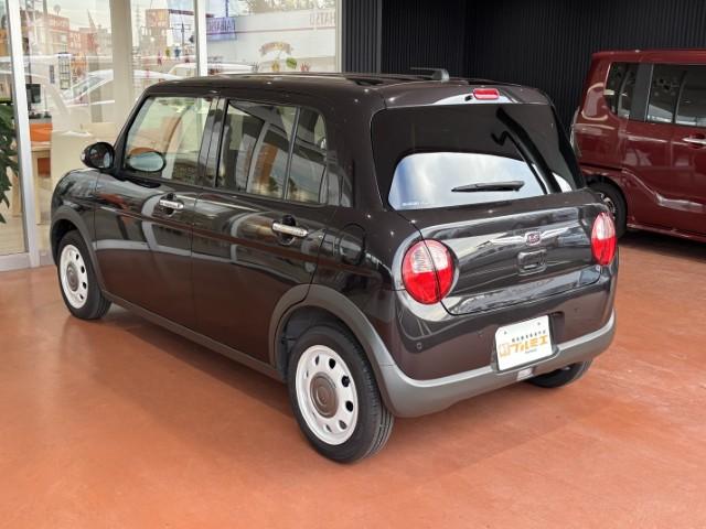 アルトラパンＬＣ Ｘ　ちょい乗り車　衝突軽減ブレーキ　誤発進抑制　車線逸脱警報　標識認識機能　アイドリングストップ　シートヒーター　オートエアコン　電動格納ミラー　キーレスプッシュスタート　アームレスト（10枚目）