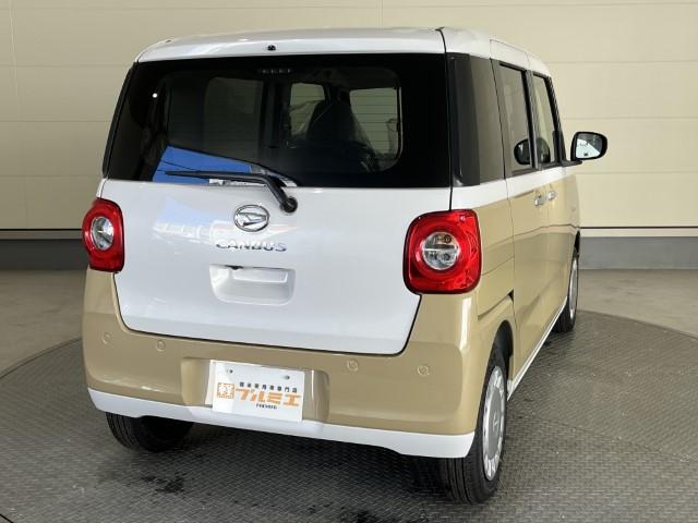 ムーヴキャンバス ストライプスＸ　届出済未使用車　衝突軽減ブレーキ　両側電動スライドドア　電動格納ミラー　アームレスト　シートリフター　ＵＳＢ充電ソケット　アイドリングストップ　オートエアコン　スマートキー　プッシュスタート　軽自動車（12枚目）
