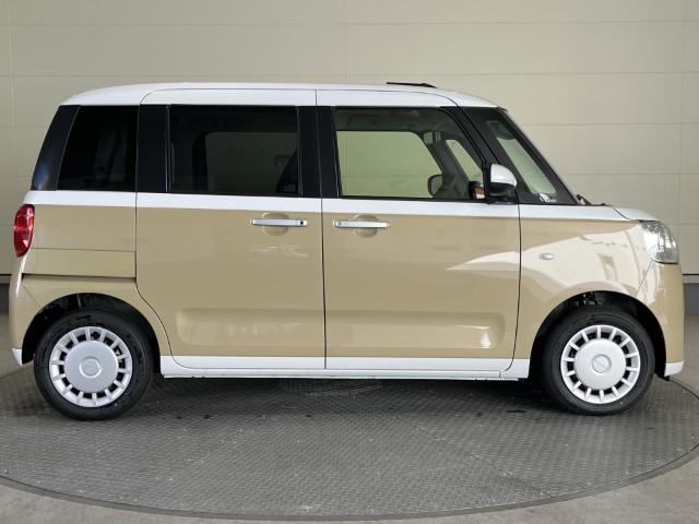 ムーヴキャンバス ストライプスＸ　届出済未使用車　衝突軽減ブレーキ　両側電動スライドドア　電動格納ミラー　アームレスト　シートリフター　ＵＳＢ充電ソケット　アイドリングストップ　オートエアコン　スマートキー　プッシュスタート　軽自動車（13枚目）