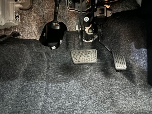 ミライース L SAIII 衝突軽減ブレーキ キーレスエントリー 電動格納ミラー サイドバイザー付 オートライト アイドリングストップ デジタルメーター コーナーセンサー マニュアルエアコン パワーウィンドウ 軽自動車(21枚目)